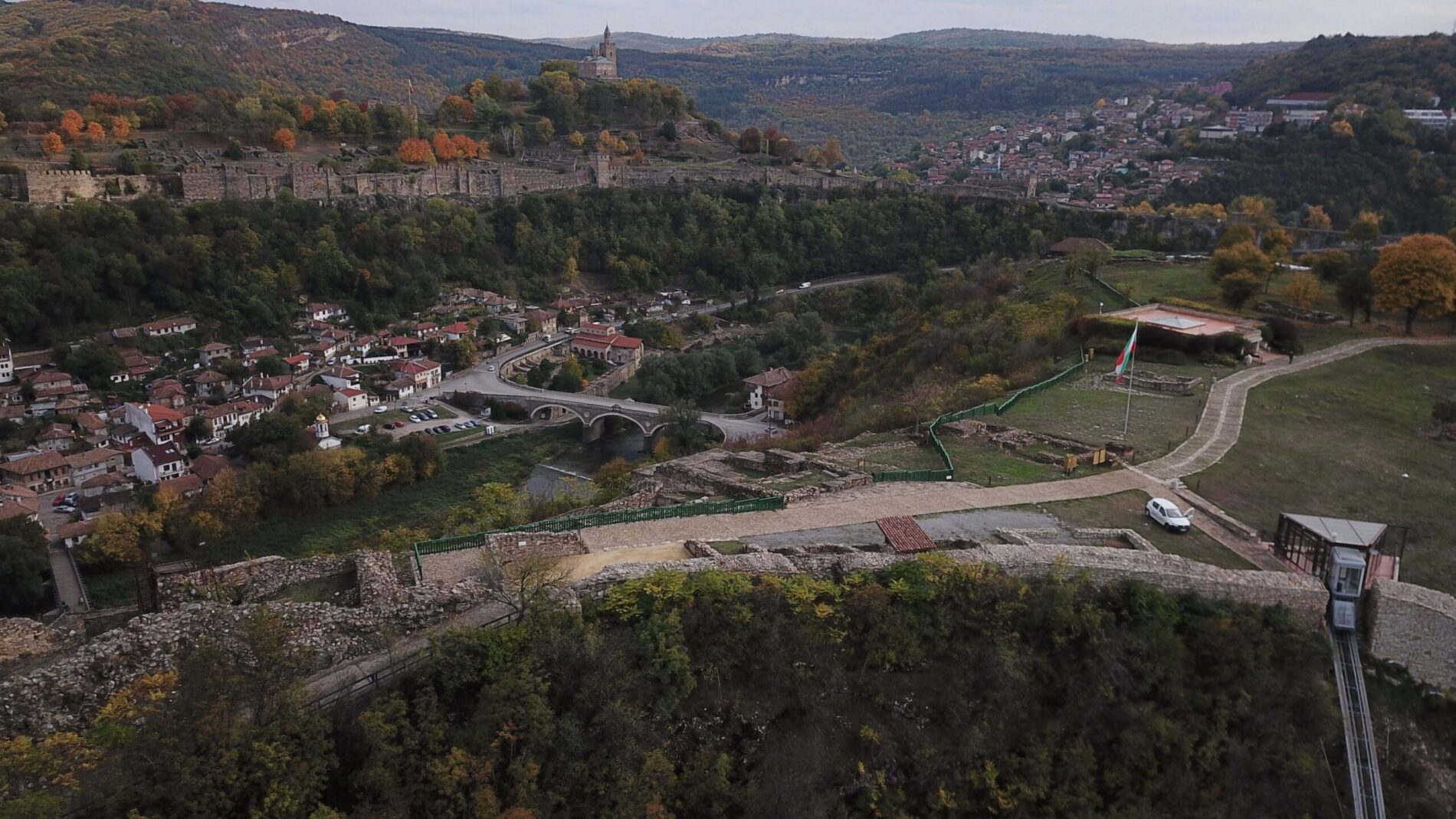 Гр. В. Търново - Царевец