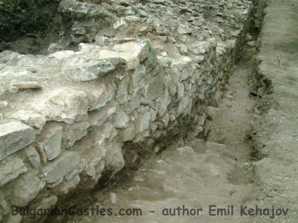 bulgarian castles koznik 4