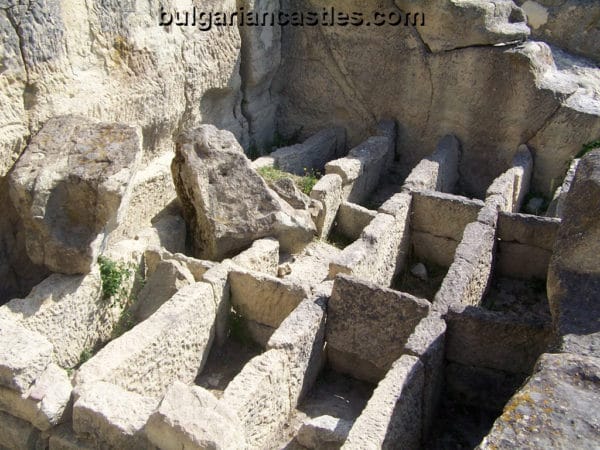 bulgarian castles perperikon 15