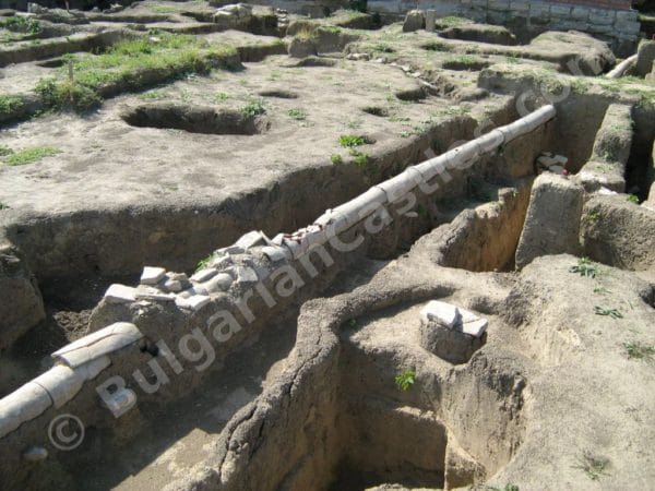 Bulgarian Castles Pliska (16)