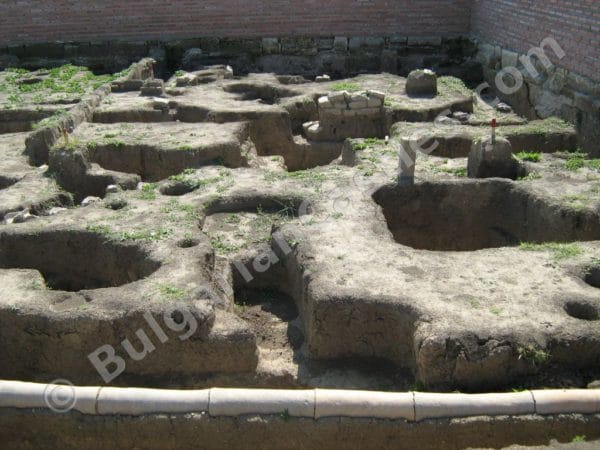 Bulgarian Castles Pliska (17)