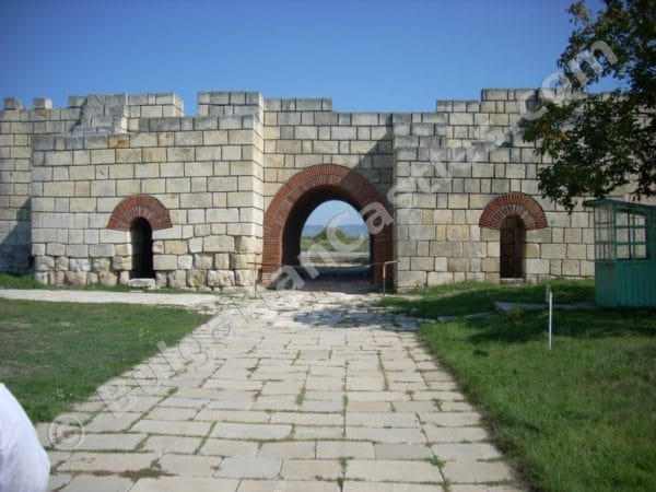 Bulgarian Castles Pliska (45)