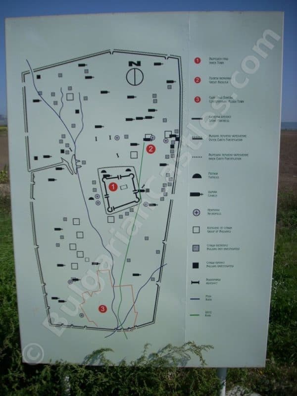 Bulgarian Castles Pliska plan (2)