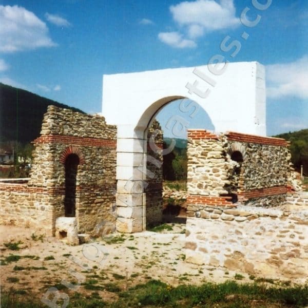 bulgarian castles sostra 1