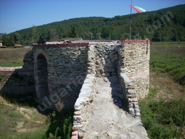 bulgarian castles sostra 16