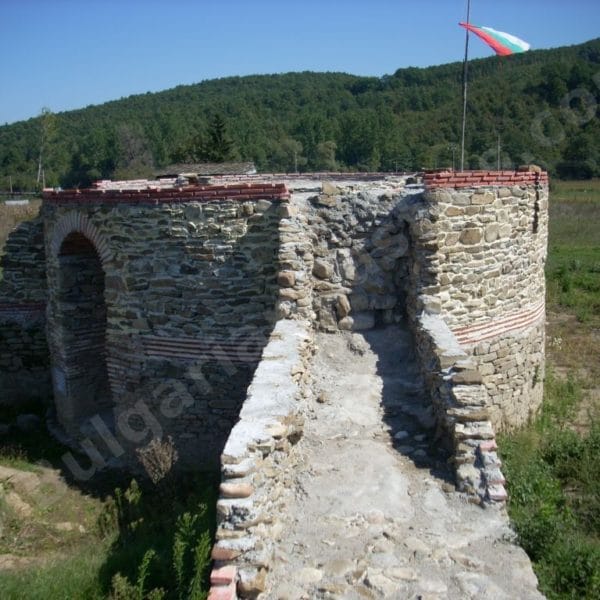 bulgarian castles sostra 16