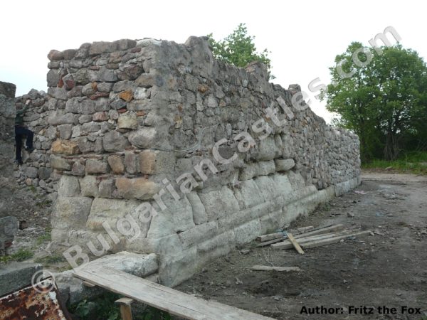 Bulgarian Castles Toplitsosjpg (1)