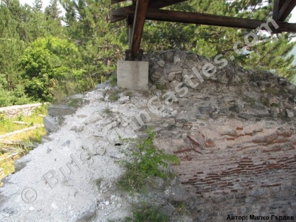 bulgarian castles tsepina 41